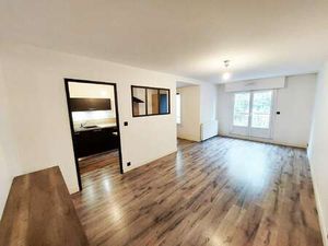 Location Appartement 3 pièces à Rezé (44400) : à louer 3 pièces / 67m² Rezé
