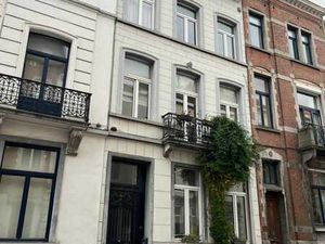 Apartement meuble a Saint Gilles