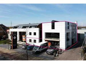 Ruime kantoorruimte 858m² op een topligging en met visibi...