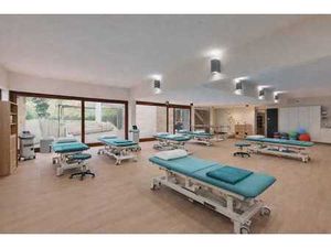 85 m2 de surface professionnelle...et une villa 5 chambres