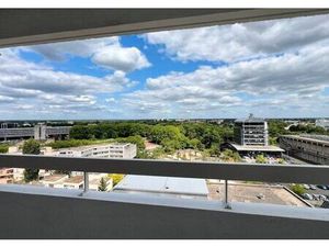 Location appartement 3 pièces 68 m² à Évry-Courcouronnes (91000)