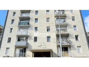 3 PIECES 55M2 AVEC BALCON - 4EME ETAGE - CAVE