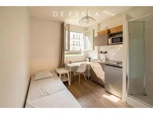 Studio rénové de 9 m² à 1 minute de la rue du Commerce. Paris XV