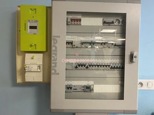 Pressing de 120 m² avec matériels et fichiers clients