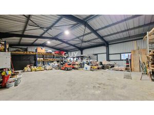 Entrepot et bureau La Tremblade 222 m2