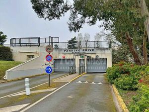 Emplacement de parking en sous-sol - Avenue du Dr Schweitzer
