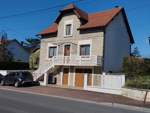 Maison Lons Le Saunier 5 pièce(s) 138 m2