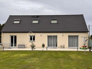 Maison contemporaine de 133 m² à Noyon