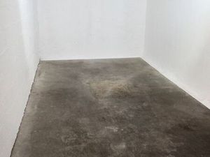 Grand garage / box fermé - 18m2 - secteur Jean Macé / Jean Jaurès 69007