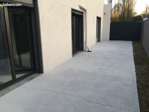 F2 56m² plain-pied  idéal retraité  terrasse privée ss vis à vis
