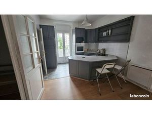 T2 meublé 52 m2 secteur berriat le magasin