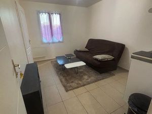 Studio meublé - proche gares cergy préfecture & Éragny Neuville