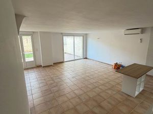 Maison 3 chambre avec extérieur garage