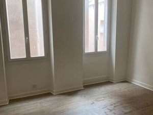 Studio entièrement rénové Centre Ville