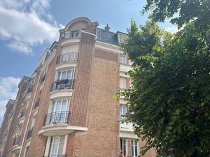 Location appartement 2 pièces 50 m² à Courbevoie (92400)