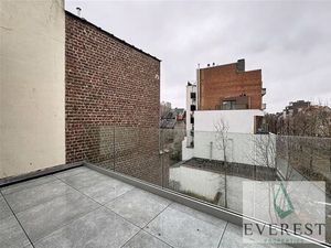 Appartement à louer avec terrasse et 2 chambres   Uccle (VBD67500)