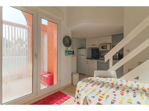 50 m de la mer appartement + garage