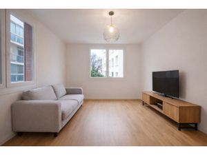 T2 MEUBLÉ 40 m2 QUARTIER SAINT-ROCH IMPASSE CALME ET S