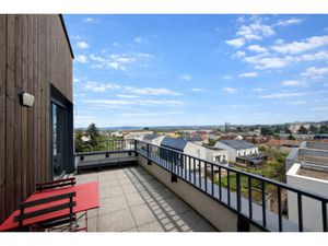 VANDOEUVRE-LES-NANCY : LUMINEUX APPARTEMENT T3 AVEC GRANDE T