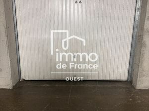 Box fermé à louer ? Plein centre-ville