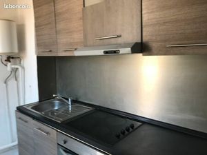 Loue appart T2bis vide a l'année