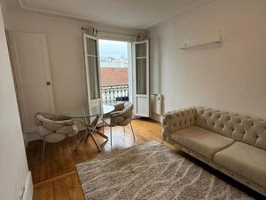 À LOUER - 2 pièces meublé - Asnières  gare de Bécon-les-Bruyères balcon + étage élevé