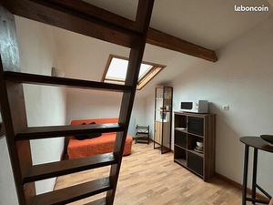 Studio meublé hypercentre (rue Baronie)
