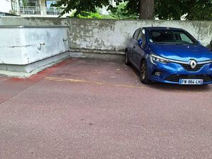 Loue Parking extérieur - Meudon Centre
