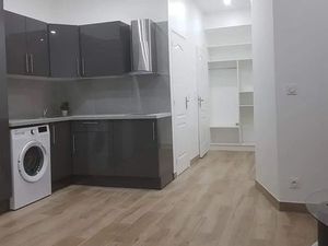 Studio 1 pièce 27 m²