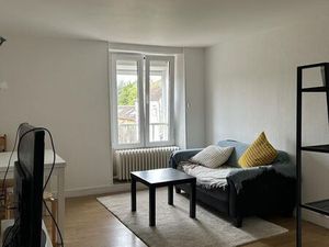 Appartement à louer - 2 pièces - 29 81 m2 - Fontainebleau - 77 - ILE-DE-FRANCE