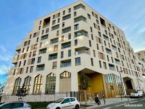 Location appartement 46 m2 duplex Bagneux