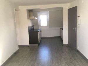 Location Appartement 2 pièces à Saint-Brieuc (22000) : à louer 2 pièces / 40m² Saint-Brieu