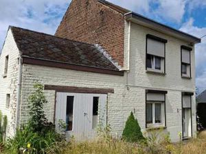 Maison 4 façades à rénover