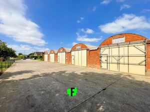 Bien professionnel à louer à Zwevezele € 425 (KYXK4) - Immo Francois - Tielt | Zimmo