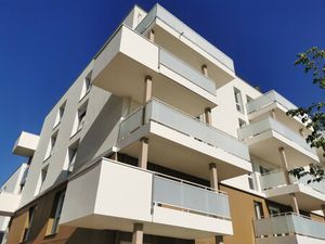 T2 en duplex avec terrasse  parking et garage à RUMILLY