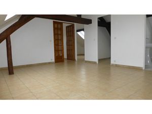 Appartement à louer 3 pièces à Ferrières-En-Brie