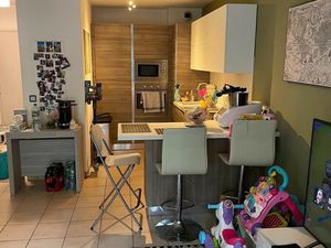 2 PIECES TERRASSE ET PARKING