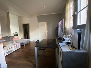 Grand Studio de 37 m2 loué au pied du centre ville