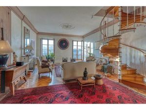 Appartement de 7 pièces de 190 m² à Grenoble