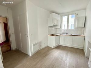 Vente studio 23 30 m² Paris 17E