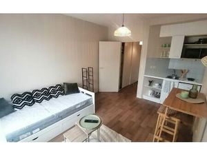 Location appartement  m² T-1 à Poitiers  444 €
