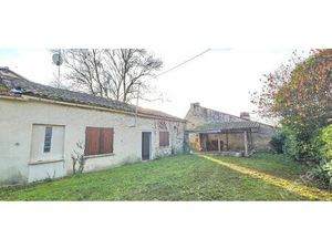 Maison de charme à rénover ? Beau potentiel et cadre paisible !