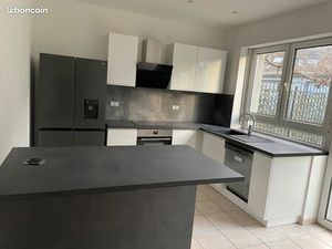 F4 140m² avec véranda et terrasse