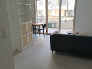 Grand studio neuf meublé 30m2 + terrasse 10m2 Annecy