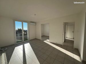 T3 lumineux 66 m² avec balcon – Centre de Manosque