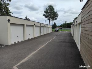 Box garage en extérieur