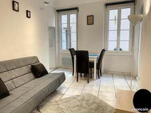 Grasse appartement 2 pièces à louer