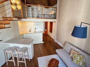 Location meublée – T1 + mezzanine – Croix-Rousse (Lyon 4e)