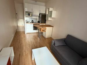 ? à louer – studio avec coin nuit en mezzanine – paris 15ᵉ