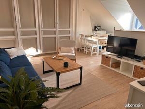 Grand studio meublé proche Gare et centre ville